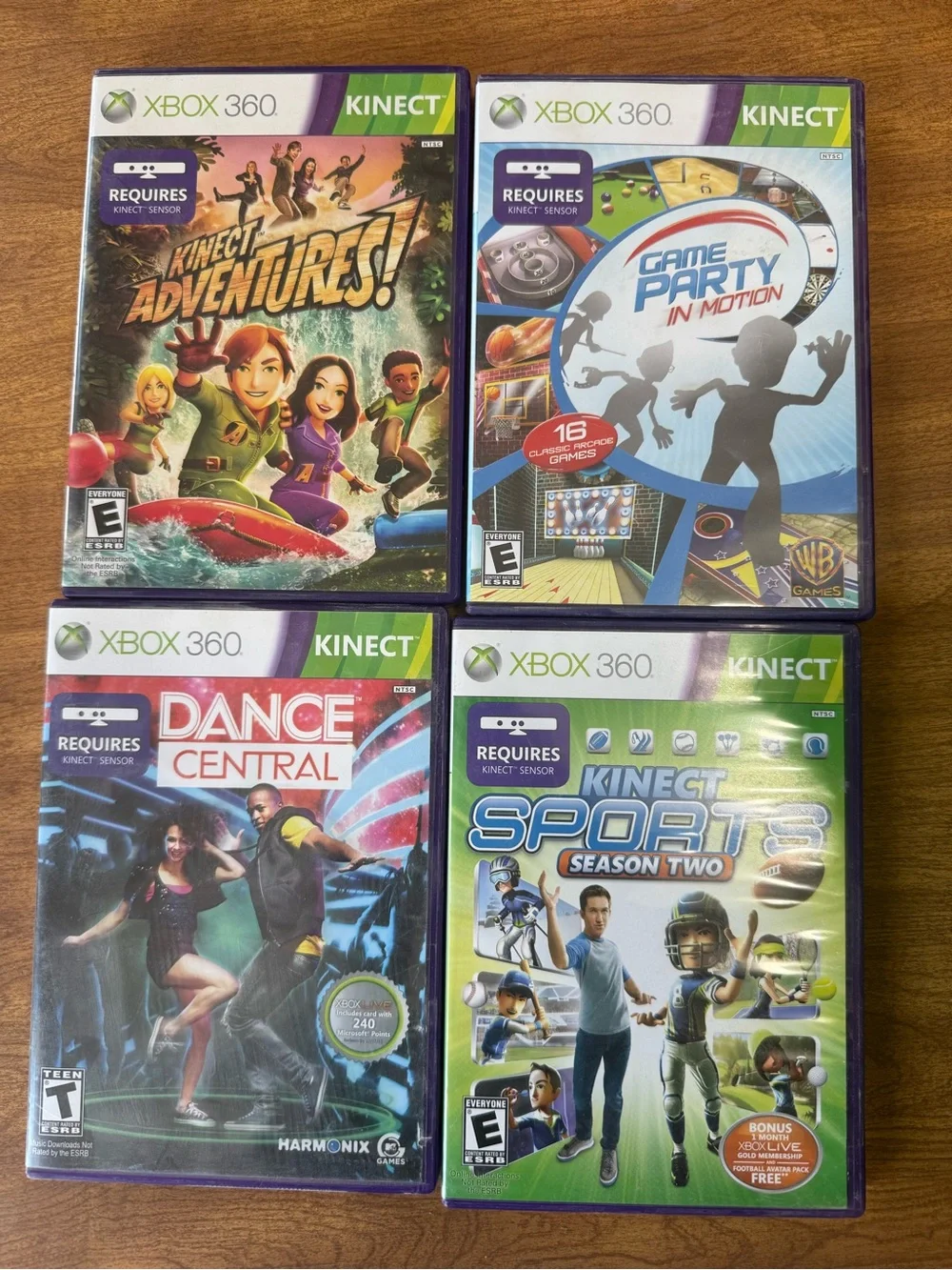 Microsoft XBOX 360 21 game bundle (Halo, COD, guitar hero, assassin) *NOT TESTED
